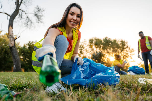 Best Junk Hauling Services  in Leavittsburg, OH
